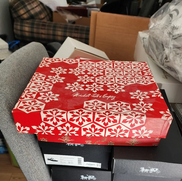 Marshall Fields Store Christmas Box Vintage - Picture 3 of 10